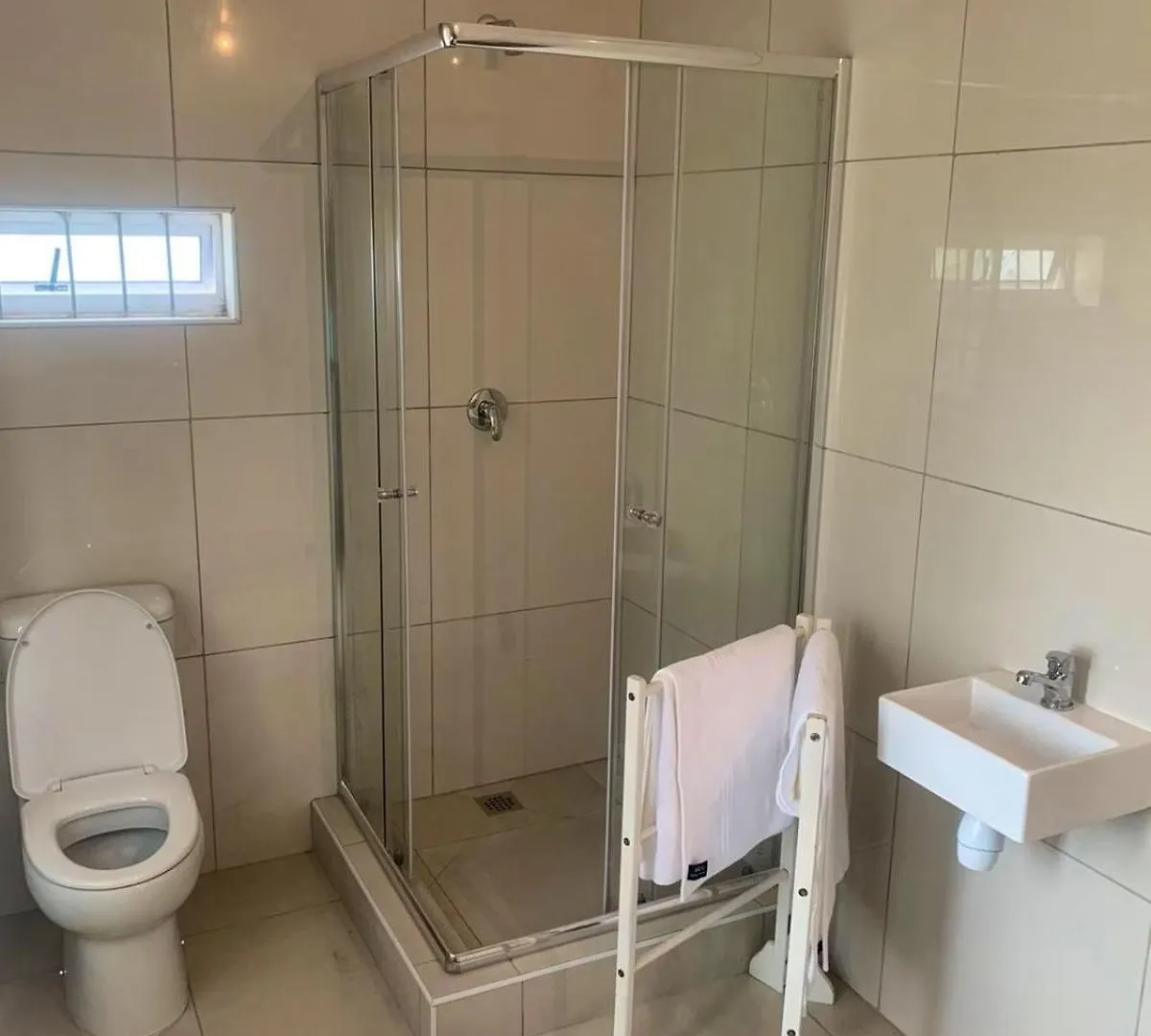 Heights Hideaway Apartment Port Elizabeth